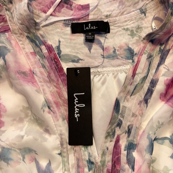 Lulus NWT Floral Mini Dress Long Sleeve V‎ Neck Smocked Waist Party White Medium - Picture 4 of 8